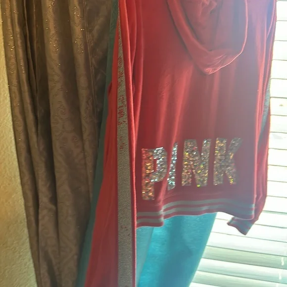 Pink Jacket - Picture 3 of 6